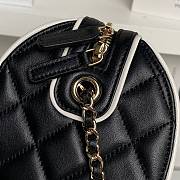 Chanel 25P Clutch With Chain Black White 18.5x11.5x11cm - 3