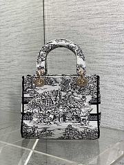 Dior Lady D-lite Bag White Black Scotland 24x11x20cm - 4