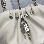 Givenchy Kenny Bag Shoulder Bag White 32x22x17cm - 2