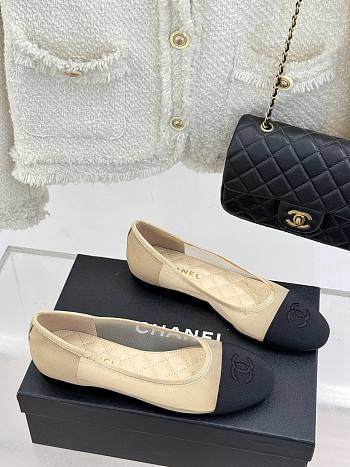 Chanel Ballerina Beige Flat 02