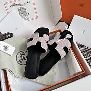 Hermes Oran Sandal Rose Porcelaine Slides - 3