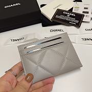 Chanel 19 Card Holder Light Grey 7.5 × 11.2 × 0.5 cm - 2