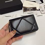 Chanel 19 Zip Coin Black Lambskin 11.5x8cm - 2