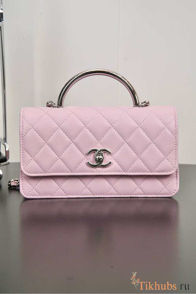 Chanel Clutch With Chain Calsfkin Light Pink Silver 18.5x11x6cm - 1