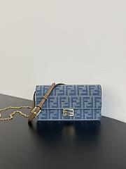 Fendi Wallet On Chain Baguette Light Blue Denim 21x11.5x5cm - 1