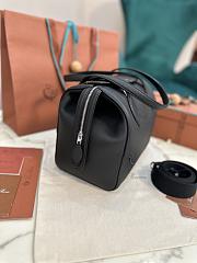 Loro Piana Happy Day Sesia Black Bag 26x23x14cm - 5