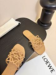 Loewe Petal Anagram Slide Calfskin Beige - 5