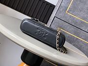 Chanel 25P Vanity Case Black Lambskin 19x14x5cm - 5