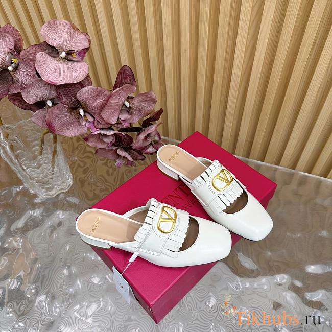Valentino Garavani White Flat - 1