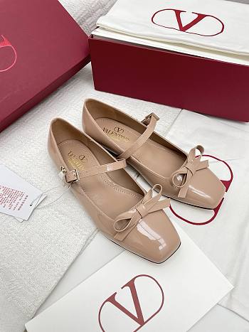 Valentino Garavani Patent Beige Mary Jane Flats
