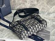 Dior Hit the Road Messenger Bag Flap Beige Black 24x18x8cm - 5
