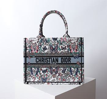 Dior Medium Book Tote White Blue Papillon 36x18x28cm