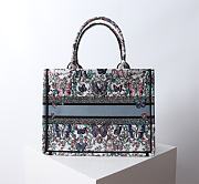 Dior Medium Book Tote White Blue Papillon 36x18x28cm - 5