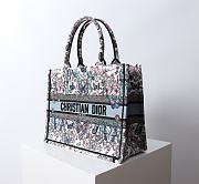 Dior Medium Book Tote White Blue Papillon 36x18x28cm - 3