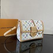 Louis Vuitton LV x TM Dauphine Soft GM White 28x20x11cm - 3