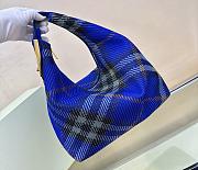 Burberry Medium Peg Duffle Bag Knight Blue 28x16.5x33.5cm - 5