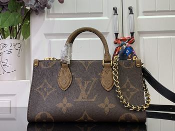Louis Vuitton LV OnTheGo East West Chain Monogram 25x13x10cm