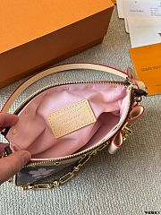 Louis Vuitton LV x TM Pochette Accessoires Sakura Brown 22x13x4cm - 2