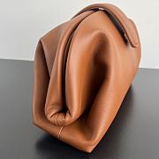 Bottega Veneta Lauren 1980 Clutch Leather Light Wood 31.5x16.5x11cm - 5