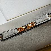 Prada Leather Handbag Grey Bag 25x18x10cm - 2