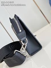 Louis Vuitton LV Gaston Wearable Wallet Monogram 22x14.5x4.5cm - 2