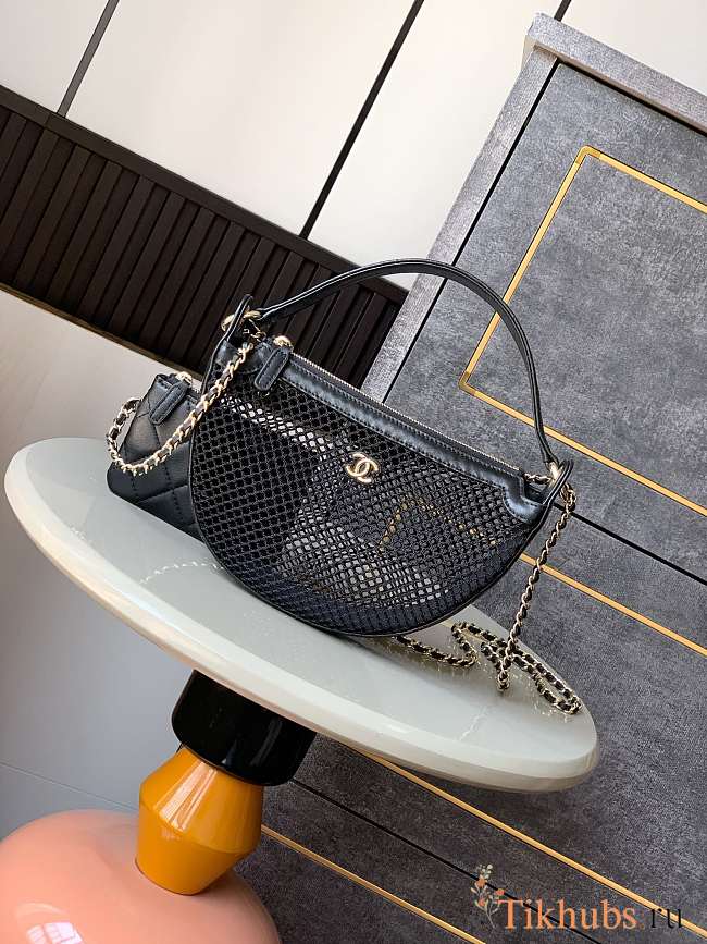Chanel Clutch With Chain Black 22x15x6cm - 1
