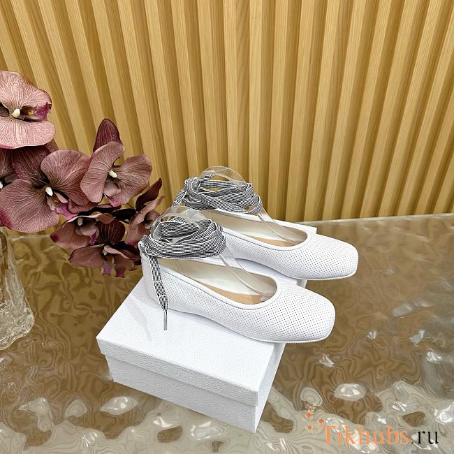 Dior D-Journey Lace-Up Ballet Flat White - 1