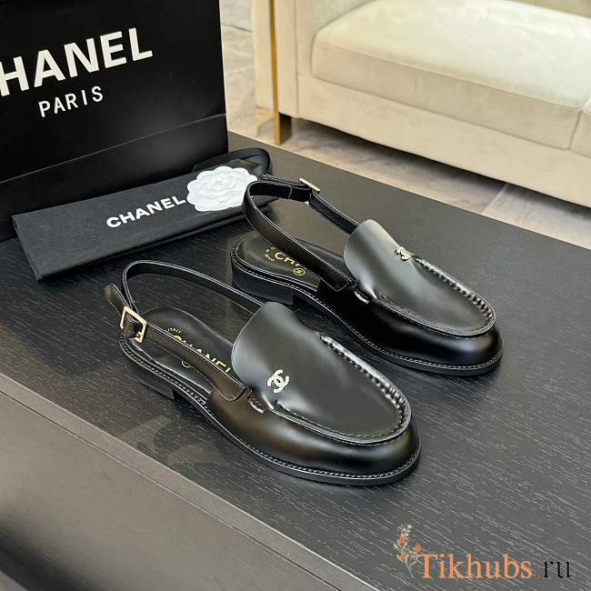 Chanel Black Sandal Flat - 1