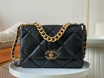 Chanel 19 Flap Bag Black Lambskin Gold 30x20x10cm