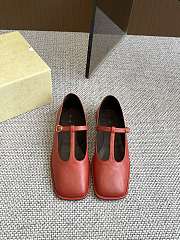 The Row Square T-Strap Flat Red - 1