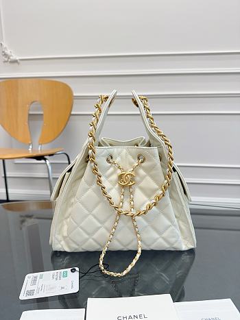 Chanel 25 Small Handbag White Lambskin Gold 30x26x14cm