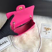 Chanel Small Flap Bag Fuchsia Pink Gold Lambskin 20cm - 2
