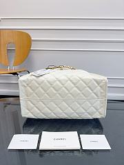 Chanel Medium 25C Bag White Lambskin Hobo 40x30x15cm - 2
