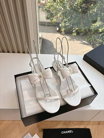 Chanel White Sandal 07
