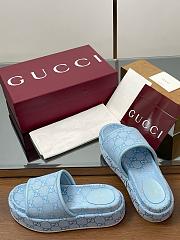 Gucci Women's GG Platform Sandal Blue - 4