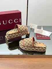 Gucci Women's GG Platform Sandal Beige - 4