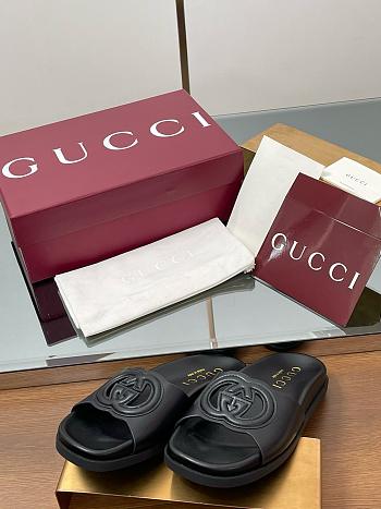 Gucci Cutout Leather Black Slides