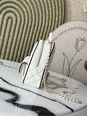 Chanel 25p Backpack White Lambskin 18x13x9cm - 5