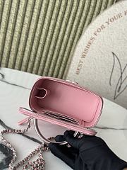 Chanel Top Handle Vanity Case Pink Caviar 17x8x9.5cm - 3