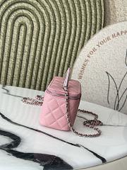 Chanel Top Handle Vanity Case Pink Caviar 17x8x9.5cm - 4