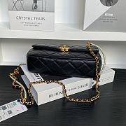 Chanel Folding Bag Black Lambskin 22x15x5.5cm - 4