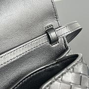 Bottega Veneta Knot Lock Black Bag 25x16x5.5cm - 3