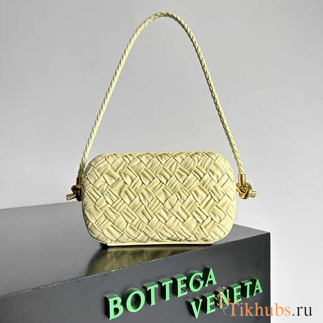 Bottega Veneta Knot Minaudiere On Strap Yellow 20x12x5.5cm - 1