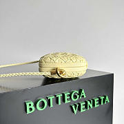 Bottega Veneta Knot Minaudiere On Strap Yellow 20x12x5.5cm - 6