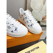 Louis Vuitton LV Blue Logo Trainer Sneaker White - 3