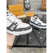 Louis Vuittonn LV Trainer Sneaker Grey - 4