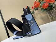 Louis Vuitton LV Gaston Wearable Wallet Blue 22x14.5x4.5cm - 4