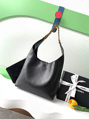 Chanel Large Hobo Bag Black 37x30x14cm - 4