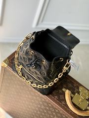Louis Vuitton LV Coussin Backpack PM Black 26x21x10cm - 6
