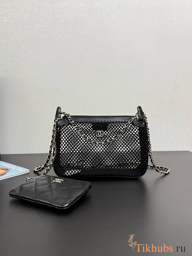 Chanel Clutch With Chain Mesh Lambskin Black 20x13x4.5cm - 1